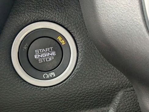 Used 2025 RAM 1500 Big Horn AWD/4WD image 24