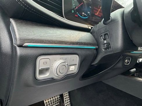 Certified 2022 Mercedes-Benz GLS 450 4MATIC image 14