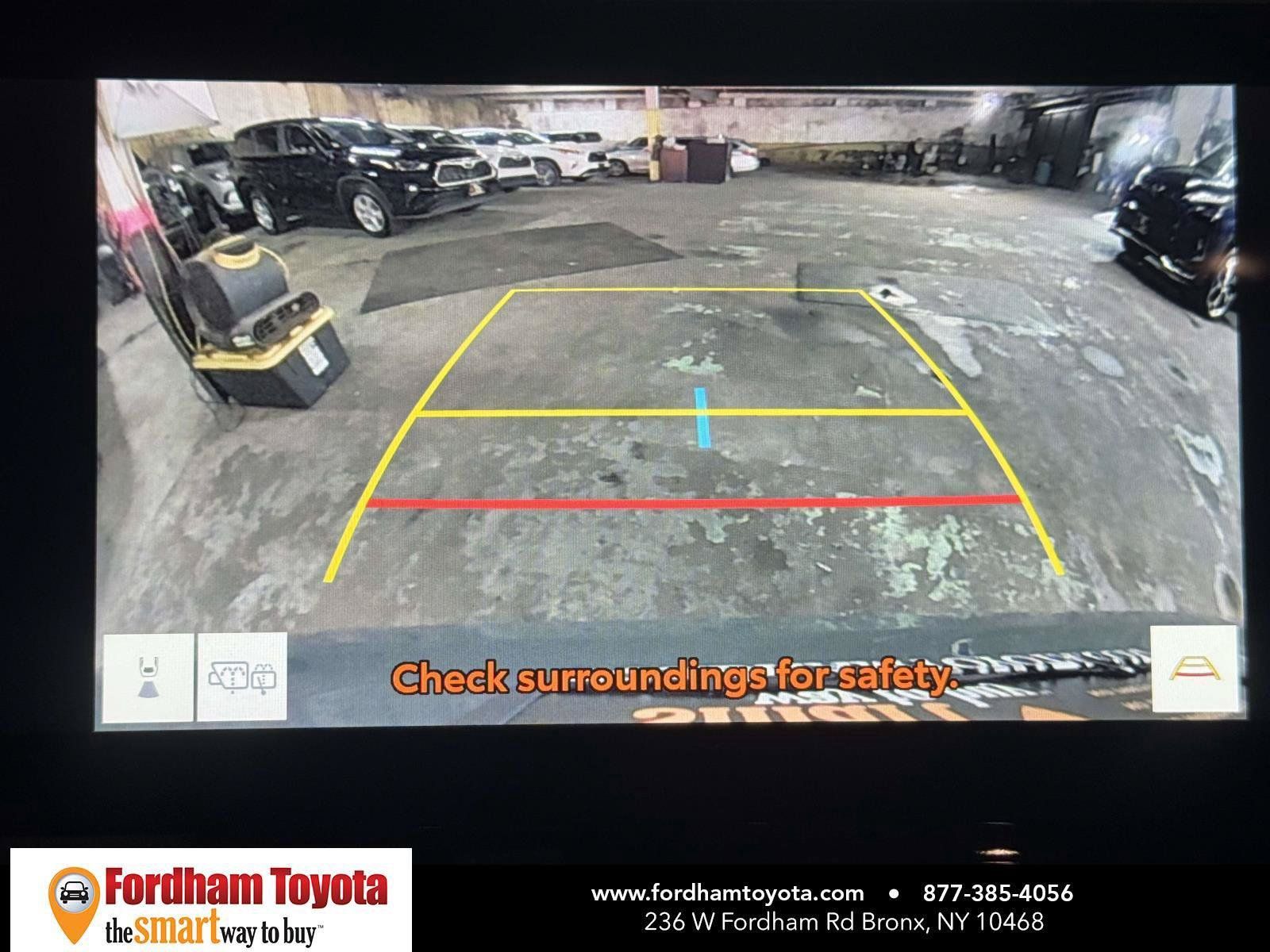 Used 2024 Toyota Grand Highlander AWD image 29