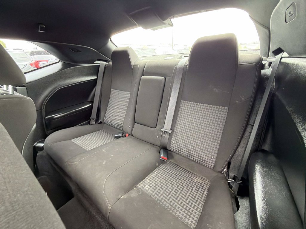 Used 2022 Dodge Challenger R/T RWD image 18