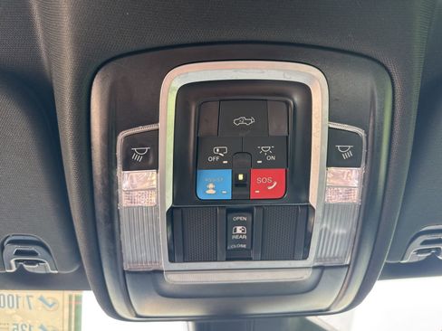 Used 2025 RAM 1500 Big Horn AWD/4WD image 29