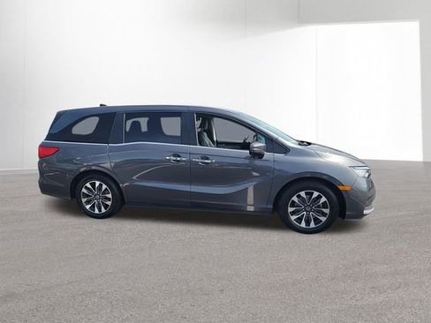 Used 2023 Honda Odyssey EX-L image 10