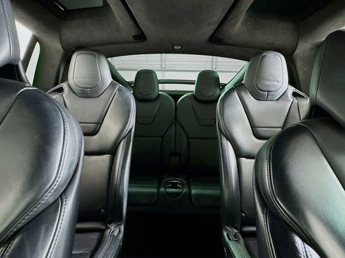 Used 2017 Tesla Model X 90D image 17