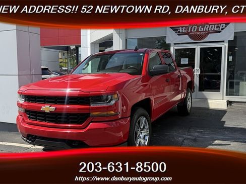 Used 2018 Chevrolet Silverado 1500 Custom w/ Custom Value Package AWD/4WD image 1