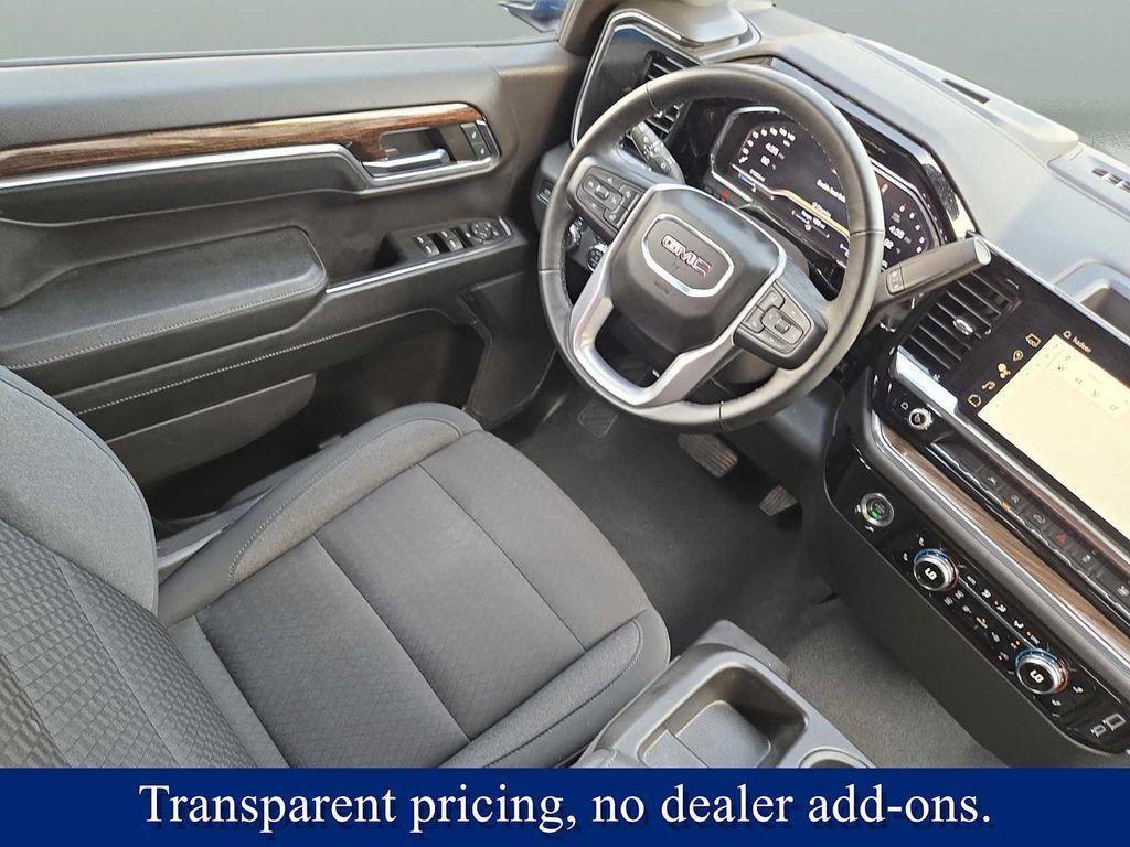Used 2024 GMC Sierra 1500 Elevation AWD/4WD image 17