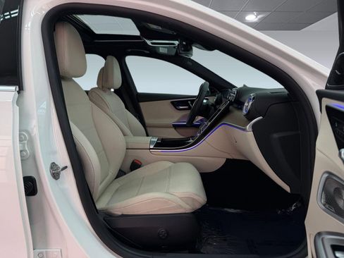 Certified 2023 Mercedes-Benz C 300 Sedan image 23