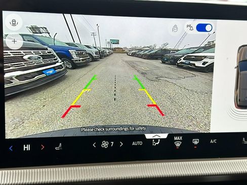 New 2026 Ford Explorer Active image 14