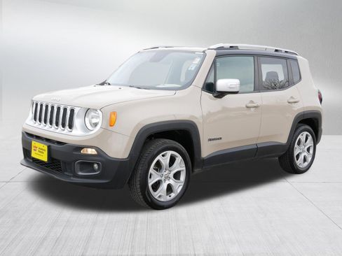 Used 2016 Jeep Renegade Limited image 3