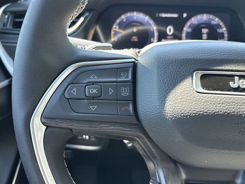 New 2026 Jeep Grand Cherokee Limited AWD/4WD image 14