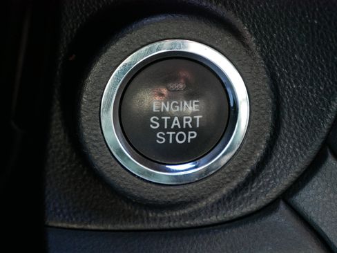 Used 2023 Subaru Outback Premium image 28