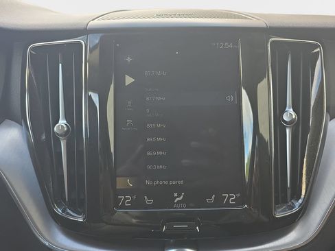 Used 2020 Volvo XC60 T5 Momentum w/ Protection Package Premier AWD/4WD image 21