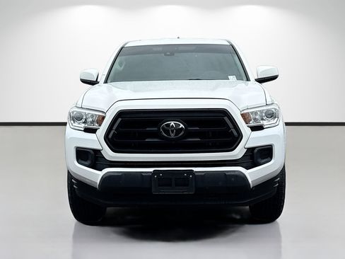 Used 2022 Toyota Tacoma SR AWD/4WD image 8