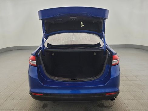 Used 2017 Ford Fusion SE w/ Fusion SE Technology Package image 29