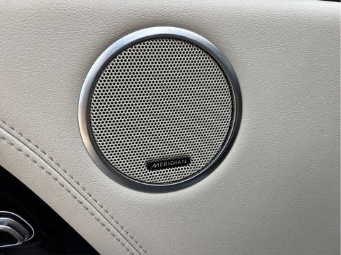 Used 2019 Land Rover Range Rover Supercharged AWD/4WD image 23