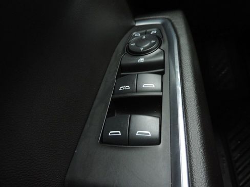 Used 2025 Chevrolet Silverado 1500 LT w/ Texas Edition Plus AWD/4WD image 28