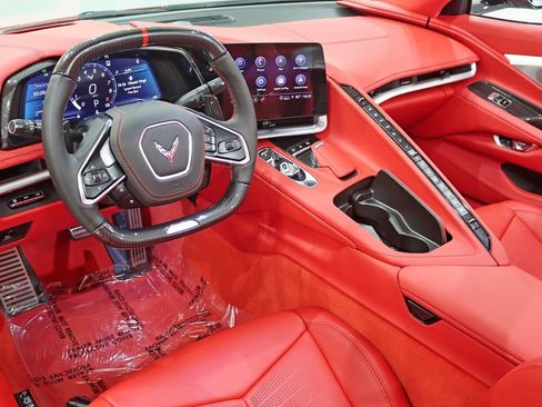 Used 2023 Chevrolet Corvette Z06 RWD image 17