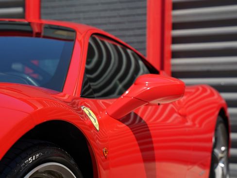Used 2014 Ferrari 458 Italia Coupe image 5