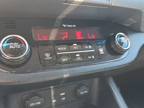 Used 2016 Kia Sportage EX image 23