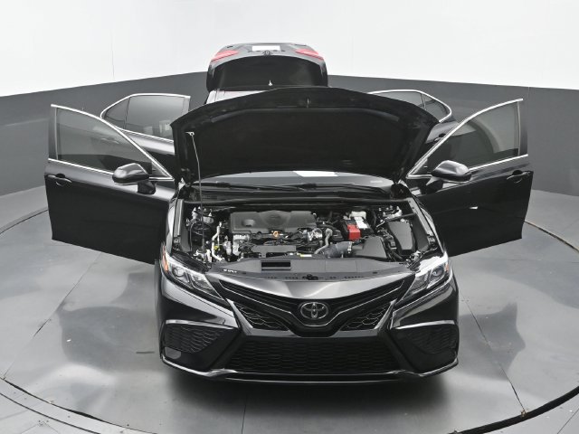 Used 2024 Toyota Camry SE FWD image 33