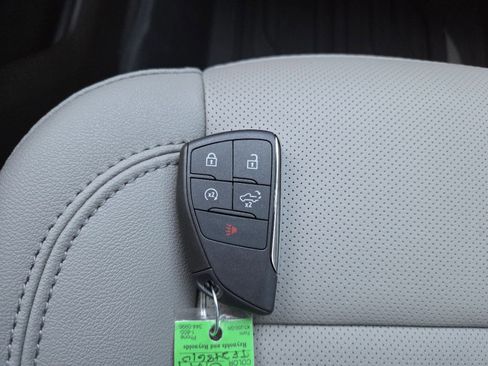 New 2026 GMC Sierra 2500 SLT image 38