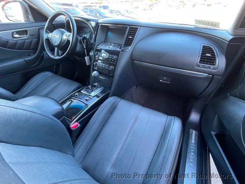 Used 2015 INFINITI QX70 AWD w/ Premium Package image 16