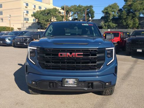 New 2026 GMC Sierra 1500 Elevation image 10