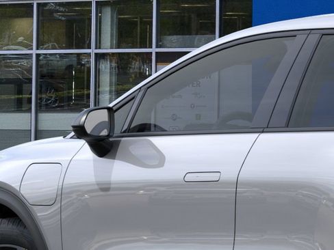 New 2026 Chevrolet Equinox EV LT image 36