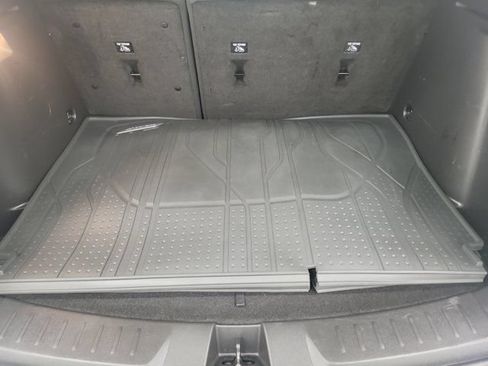 Used 2022 Chevrolet TrailBlazer LT FWD image 9