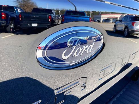 Used 2026 Ford F250 XLT w/ FX4 Off-Road Package image 29