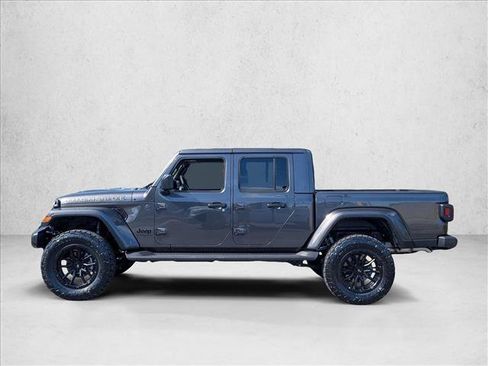 New 2025 Jeep Gladiator Sport image 5