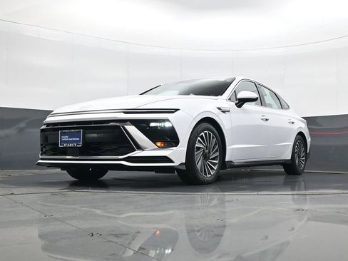 Certified 2025 Hyundai Sonata SEL image 21