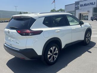 Used 2023 Nissan Rogue SV w/ SV Premium Package AWD/4WD video 3