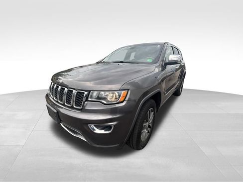 Used 2017 Jeep Grand Cherokee Limited AWD/4WD image 2