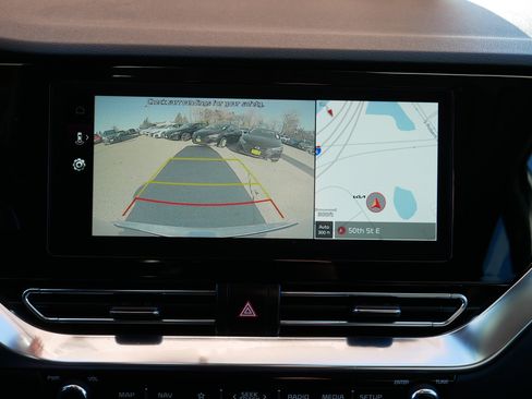 Certified 2022 Kia Niro Touring Special Edition image 27