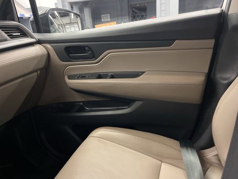 Used 2018 Honda Odyssey EX-L image 14