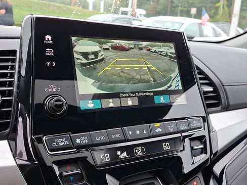 Used 2023 Honda Odyssey Touring image 24