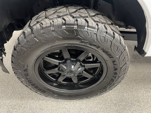 Used 2023 Ford F350 XLT image 16