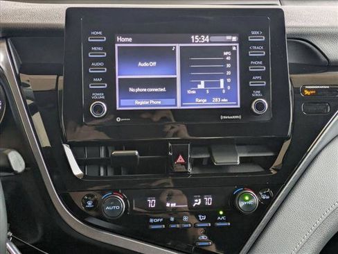 Used 2023 Toyota Camry SE image 13