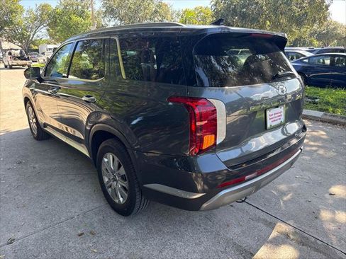 Used 2025 Hyundai Palisade SEL FWD image 8