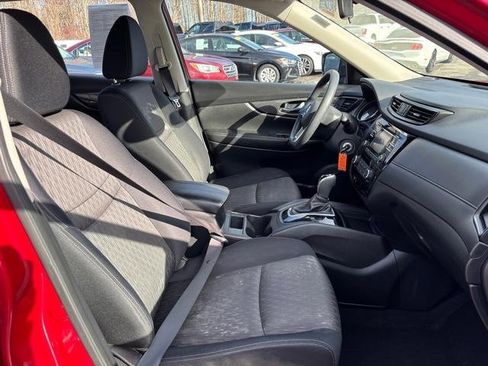 Used 2017 Nissan Rogue S image 15