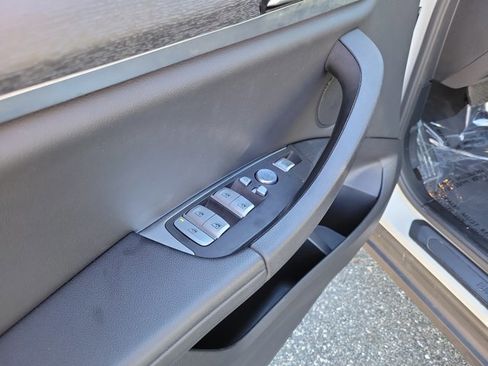 Used 2024 BMW X3 sDrive30i image 17