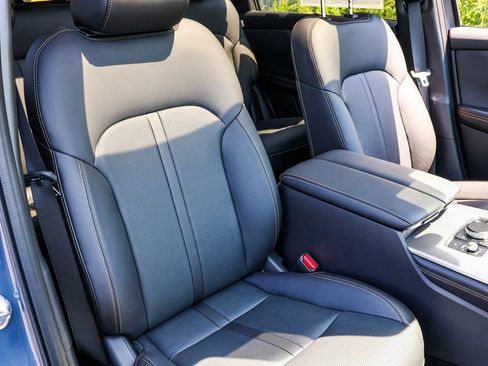 New 2025 MAZDA CX-70 Plug-In Hybrid w/ Premium Pkg image 45