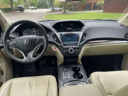 Used 2020 Acura MDX FWD image 16