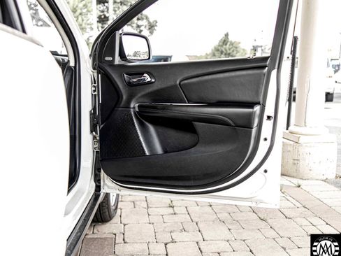 Used 2012 Dodge Journey SXT w/ Sound Group image 41