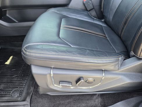 Used 2022 Ford Expedition Platinum RWD image 21