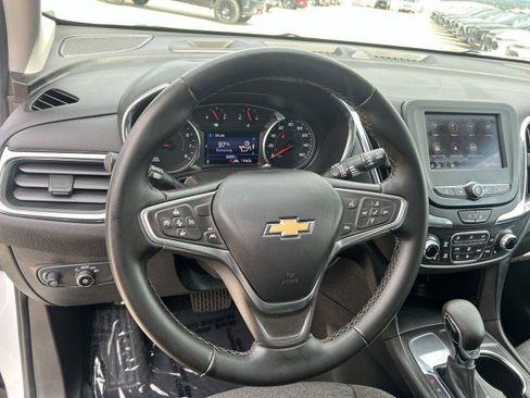 Used 2023 Chevrolet Equinox LT FWD image 11