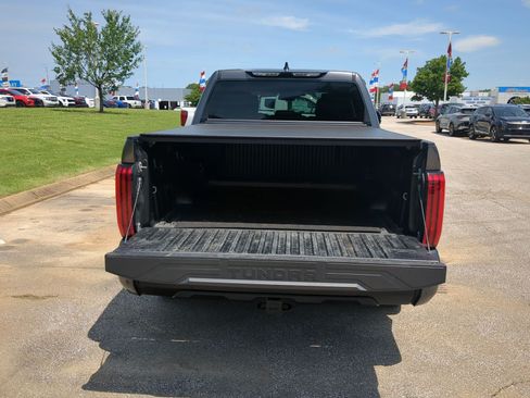 Used 2022 Toyota Tundra SR5 w/ SR5 Premium Package AWD/4WD image 22