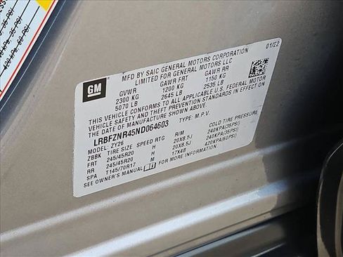 Used 2022 Buick Envision Essence w/ Technology Package I FWD image 24