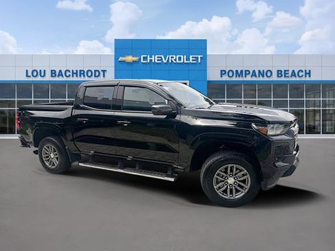 Used 2024 Chevrolet Colorado LT w/ LT Convenience Package RWD image 1