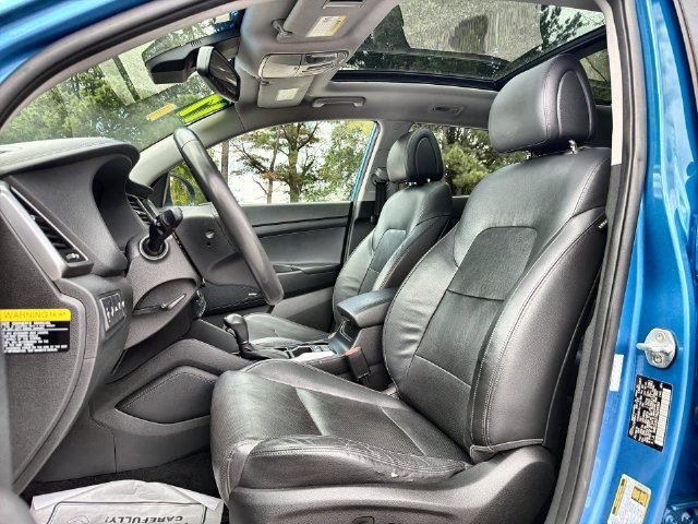 Used 2017 Hyundai Tucson Limited w/ Limited Ultimate Package 03 FWD image 11